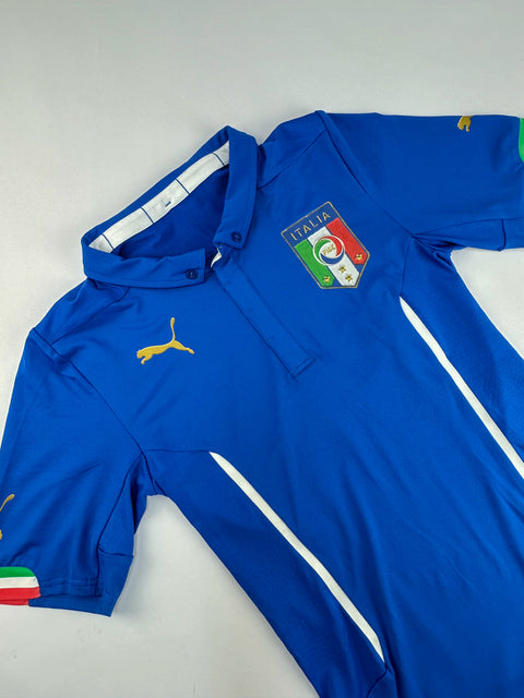 2014-16 Italy football shirt made by Puma size large (player spec)