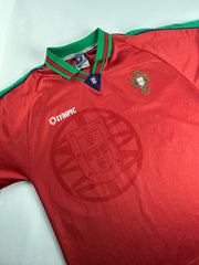 1996-97 Portugal Football Shirt (Large)