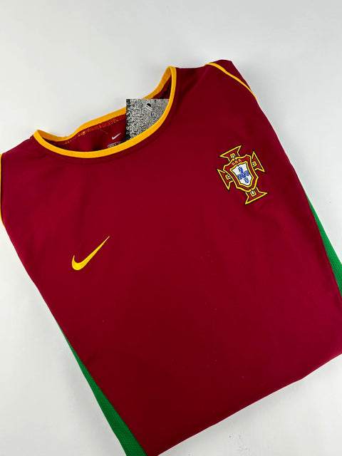 2002-04 Portugal football shirt made by Nike size small