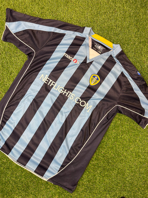 2008-09 Leeds United Football Shirt made by Macron size XXXL