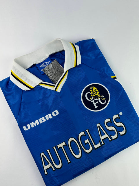 1999-00 Chelsea Football Shirt made by Umbro size Medium