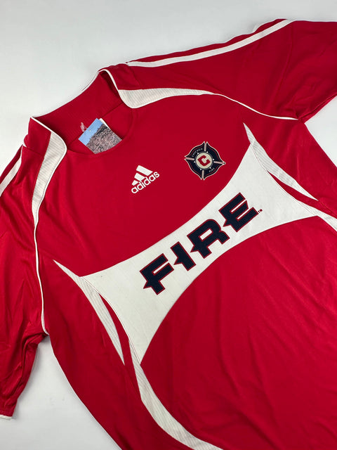 2006-07 Chicago Fire football shirt made by Adidas size XL 