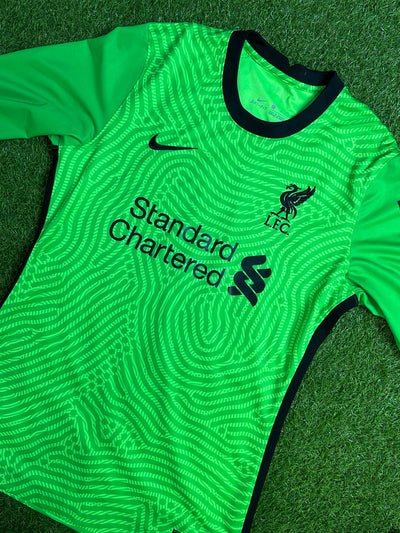 2020-21 Liverpool football shirt made by Nike size Large