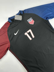2016-17 USMNT football shirt made by Nike size large