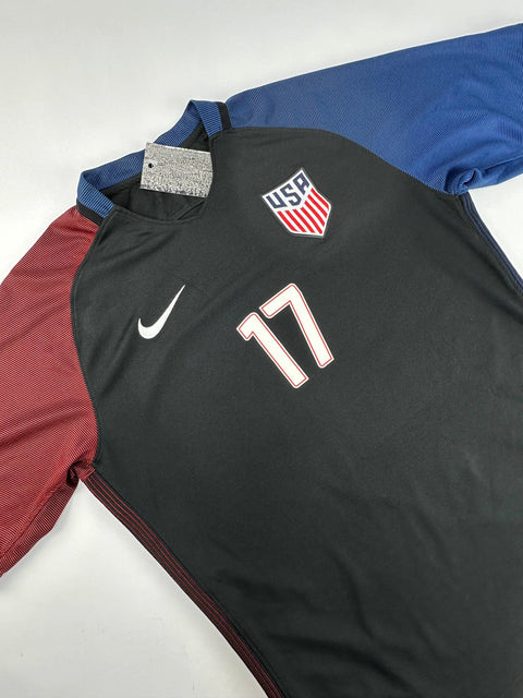2016-17 USMNT football shirt made by Nike size large