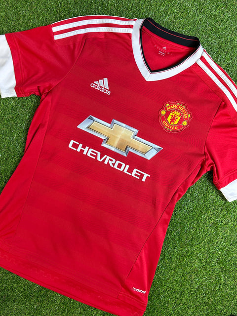 2015-16 Manchester United football shirt made by Adidas size Small