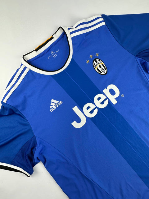 2016-17 Juventus football shirt made by Adidas size XL