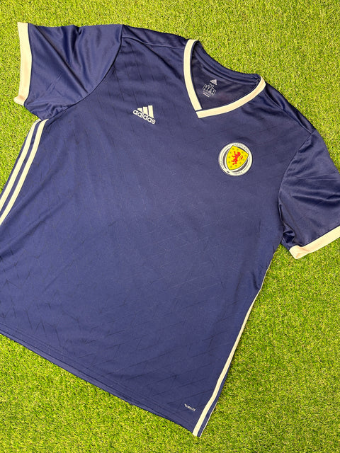 2017-18 Scotland football shirt made by Adidas size XXL