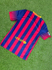 2013-14 Barcelona football shirt made by Nike Size Small