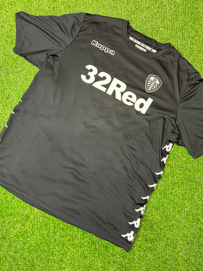 2017-18 Leeds United football shirt made by Kappa size 4XL